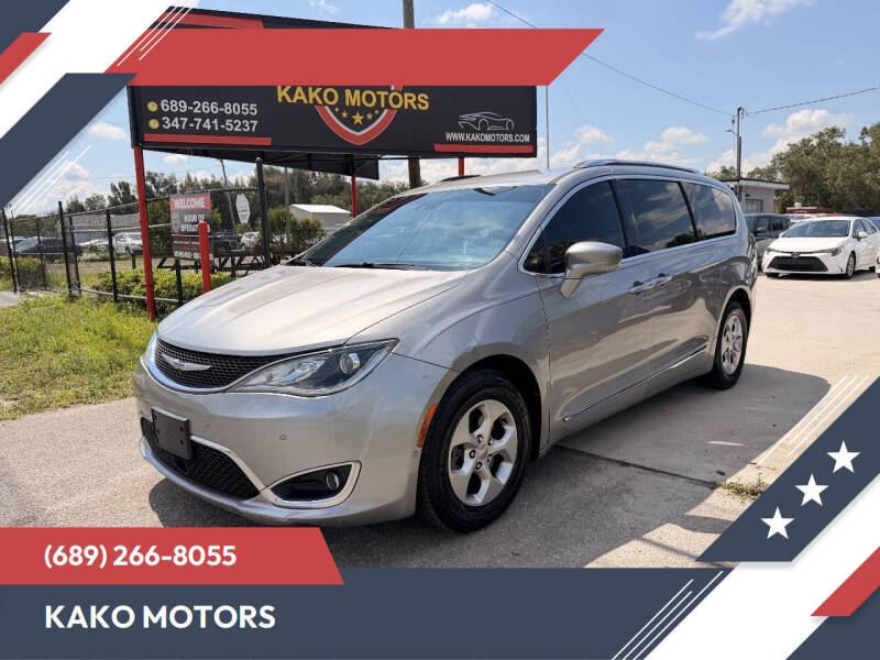 2017 Chrysler Pacifica Touring-L Plus