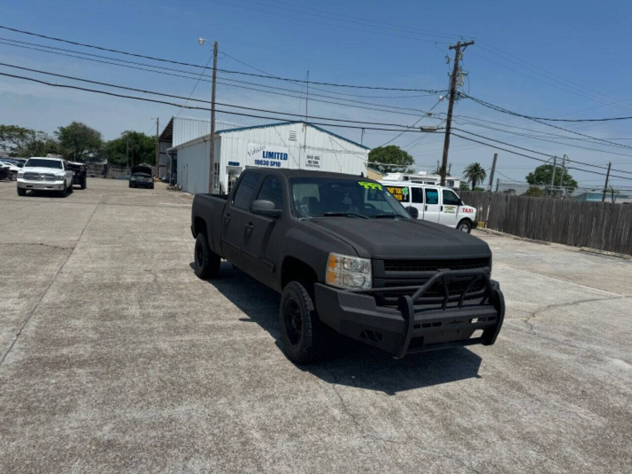 2009 Chevrolet Silverado 2500HD for sale at Vehicles Limited in Corpus Christi, TX