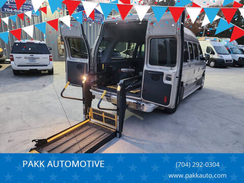 2009 Ford E-Series E-350 SD XLT