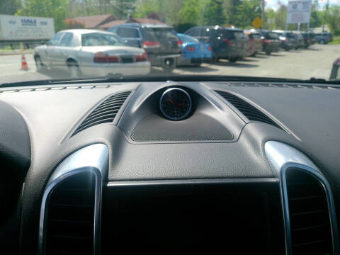 2014 Porsche Cayenne Platinum