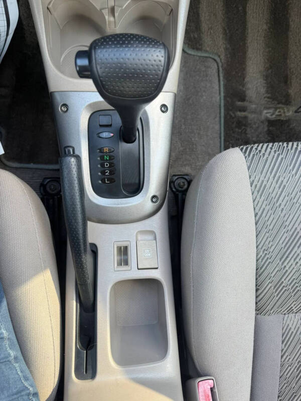 2002 Toyota RAV4