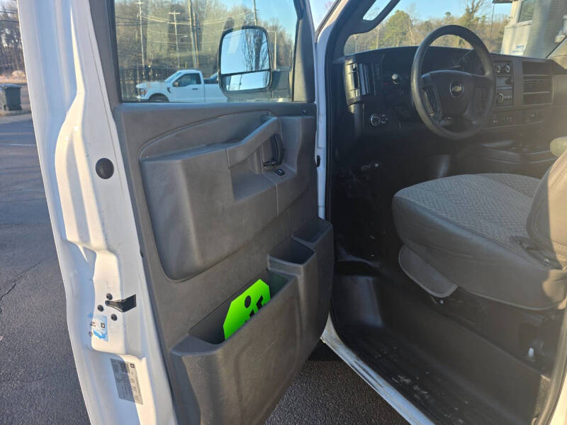2021 Chevrolet Express 2500