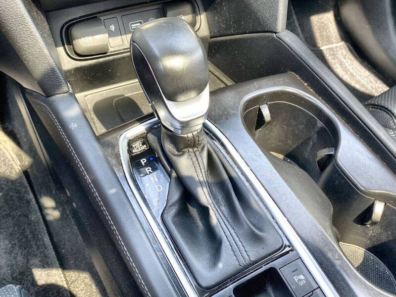 2020 Hyundai Santa Fe Limited 2.0T