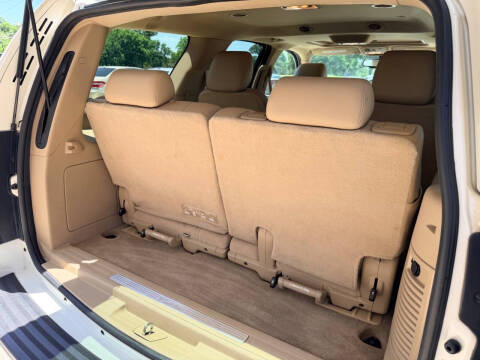 2012 Cadillac Escalade Luxury
