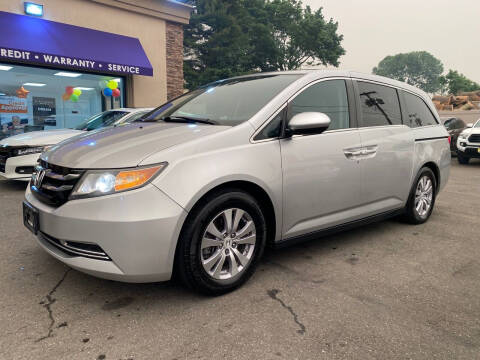 2015 Honda Odyssey for sale at CarMart One LLC in Freeport NY