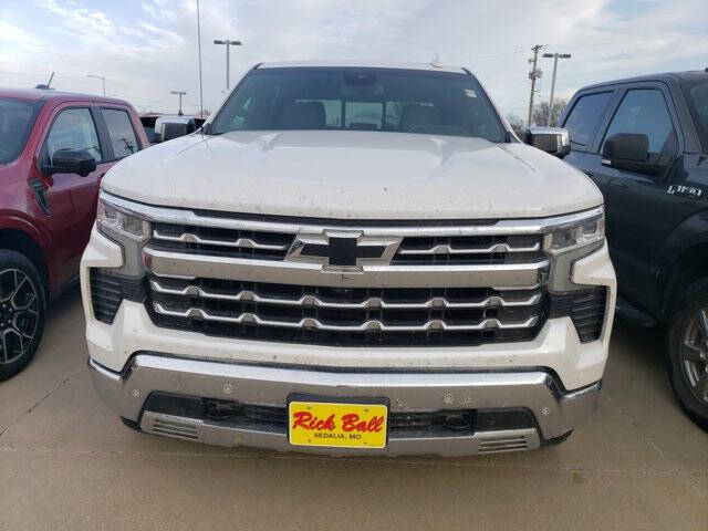Used 2024 Chevrolet Silverado 1500 LTZ with VIN 3GCUDGED8RG180475 for sale in Kansas City