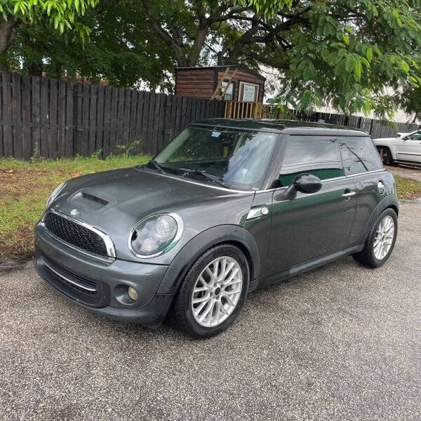 2012 MINI Cooper Hardtop for sale at Green Light Auto in Bridgeton, NJ