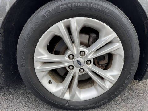 2018 Ford Taurus SEL