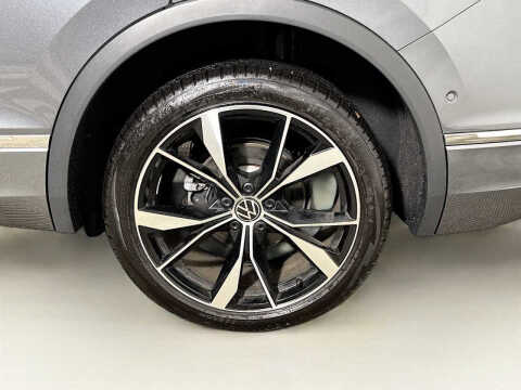 2024 Volkswagen Tiguan SEL R-Line 4Motion