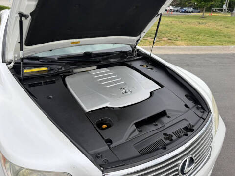 2007 Lexus LS 460