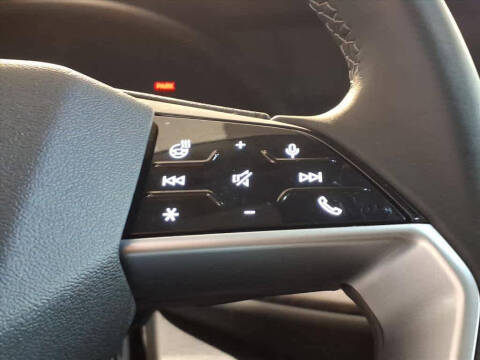 2025 Audi Q5 quattro Premium TFSI