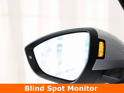 2023 Audi e-tron quattro Premium Plus