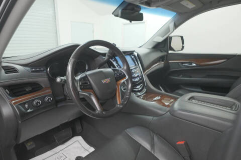 2019 Cadillac Escalade ESV Luxury