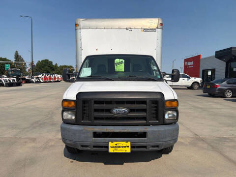 2012 Ford E-Series