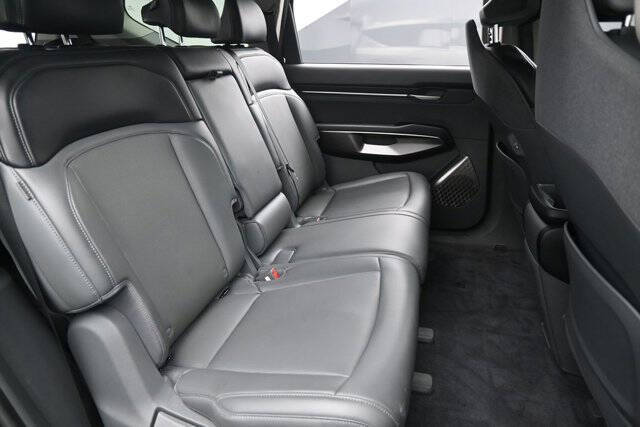 2024 Kia EV9 Light