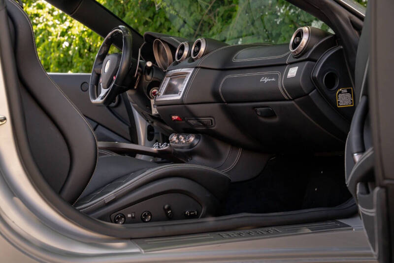 2010 Ferrari California