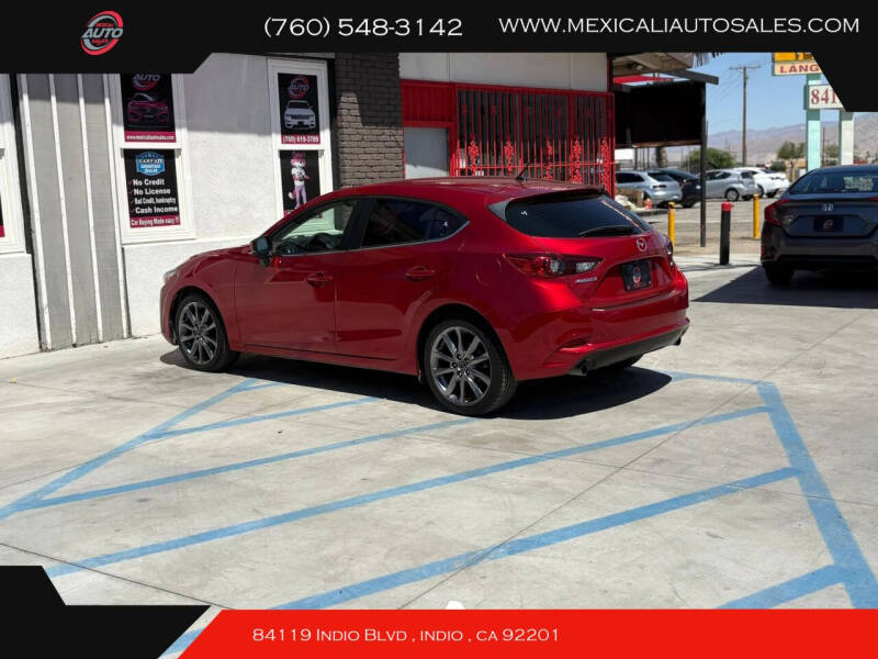 2018 Mazda MAZDA3 Touring