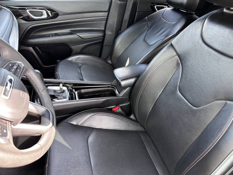 2023 Jeep Compass (Red) Edition