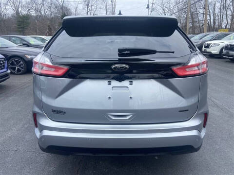2022 Ford Edge SE