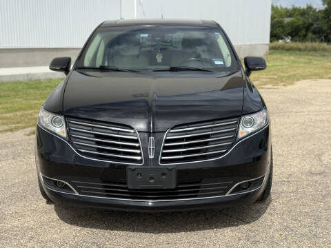 2019 Lincoln MKT Reserve