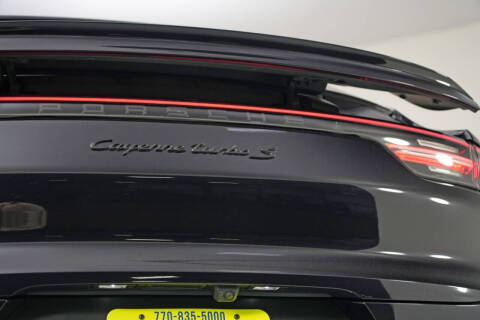 2022 Porsche Cayenne Turbo S E-Hybrid Coupe
