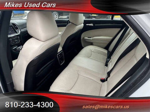 2018 Chrysler 300 Limited