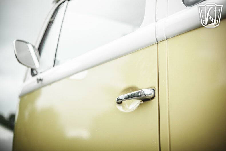 1975 Volkswagen Bus