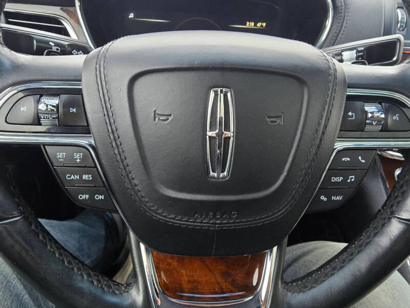 2017 Lincoln Continental Reserve