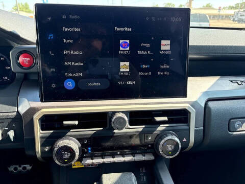 2024 Toyota Tacoma TRD Off-Road