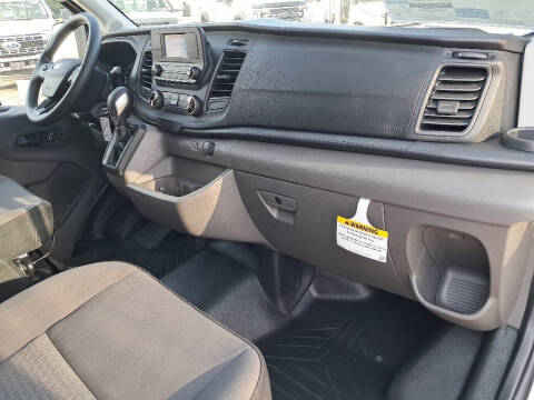 2025 Ford Transit 250