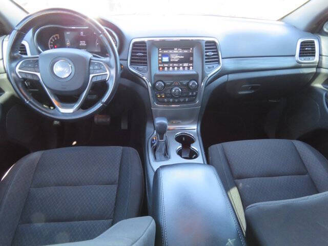 2019 Jeep Grand Cherokee Laredo E