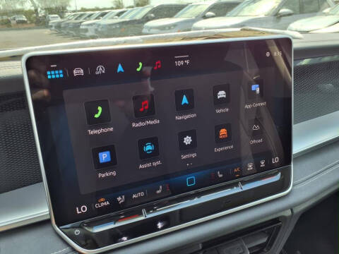 2025 Volkswagen Tiguan SE 4Motion