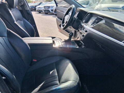 2015 Hyundai Genesis