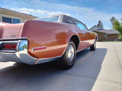 1972 Lincoln Continental