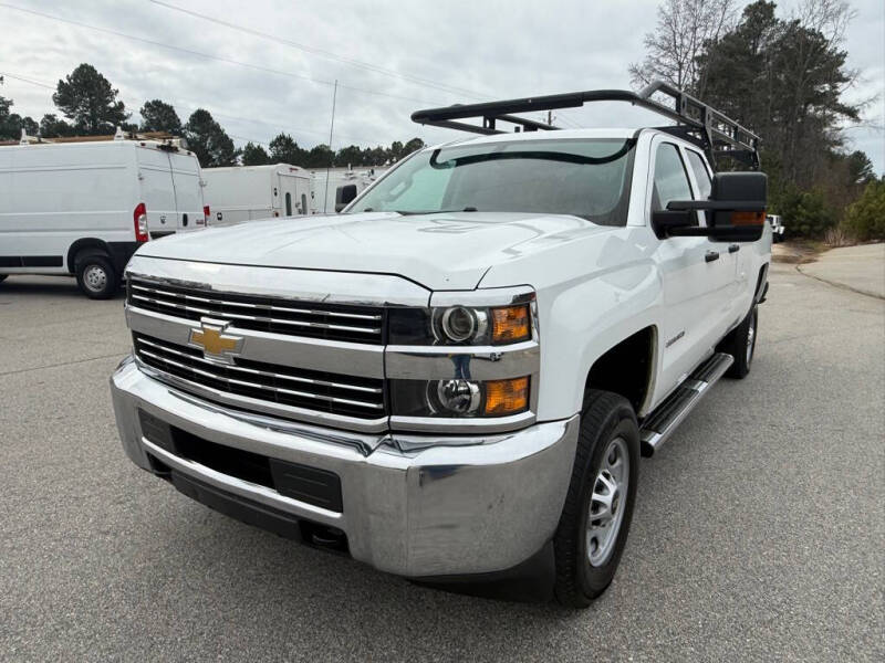 2018 Chevrolet Silverado 2500HD Work Truck's photo