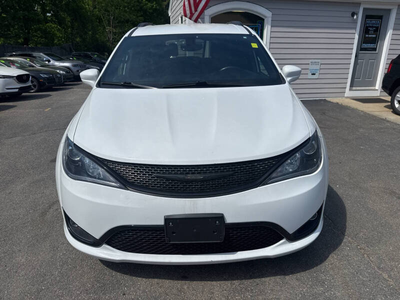 2019 Chrysler Pacifica Touring L Plus