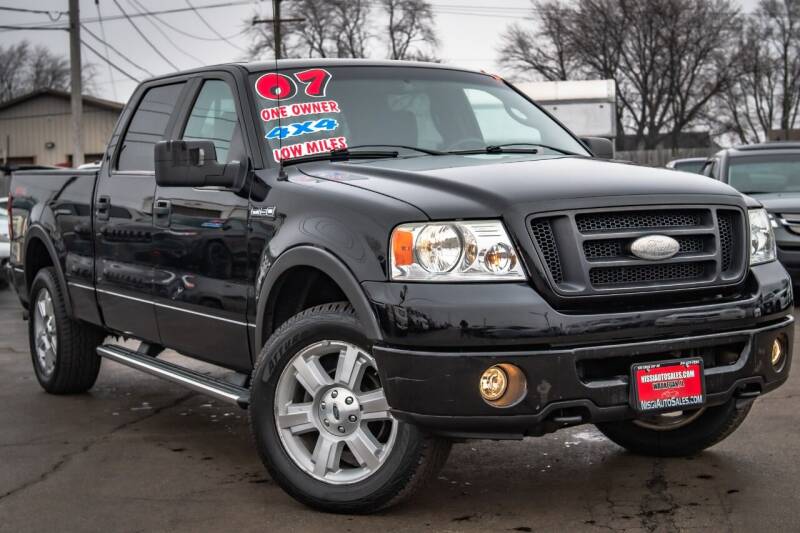 2007 Ford F-150 for sale at Nissi Auto Sales in Waukegan IL