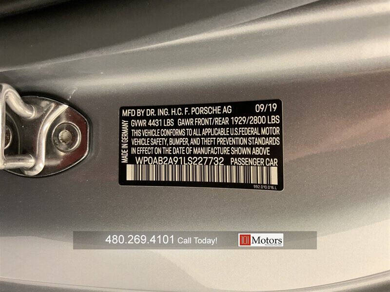 2020 Porsche 911 Carrera 4S