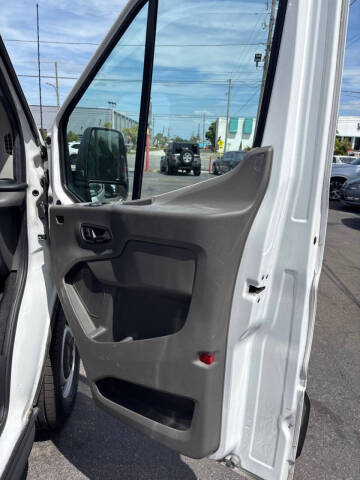 2021 Ford Transit