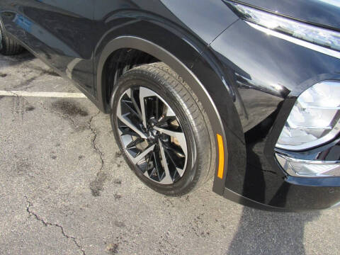 2022 Mitsubishi Outlander SE Launch Edition