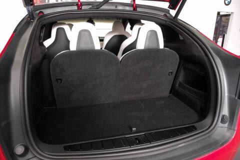 2022 Tesla Model X Plaid