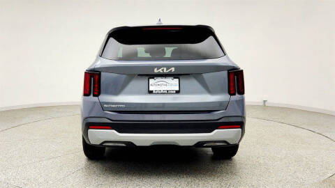 2025 Kia Sorento LX