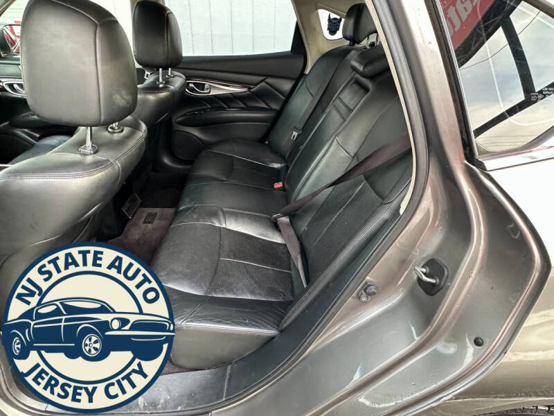 2011 Infiniti M37 x