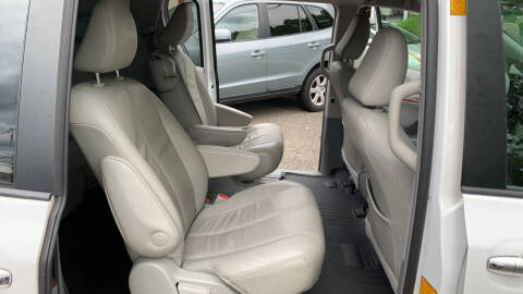 2012 Toyota Sienna