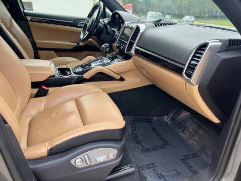 2016 Porsche Cayenne