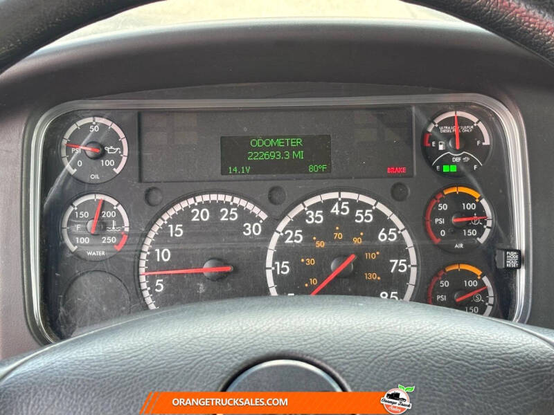 2019 Freightliner M2 106