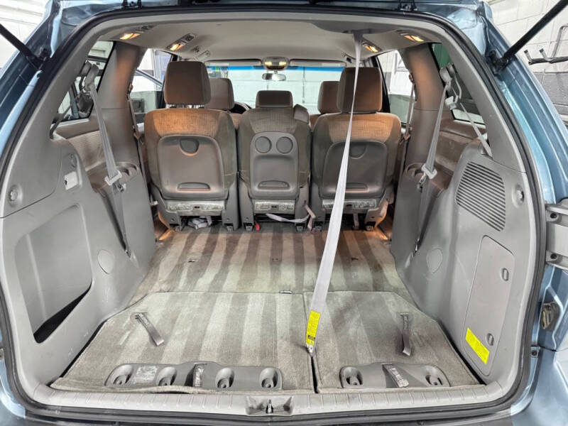 2009 Toyota Sienna