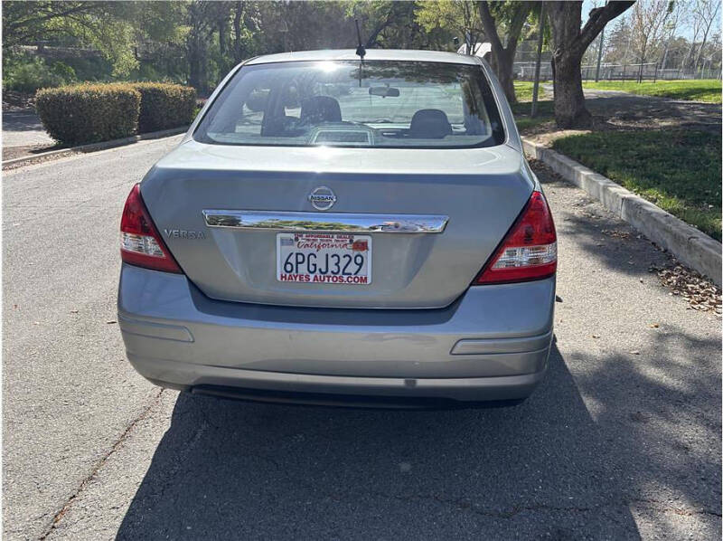 2011 Nissan Versa
