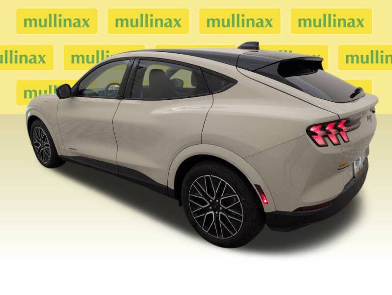 2025 Ford Mustang Mach-E Premium