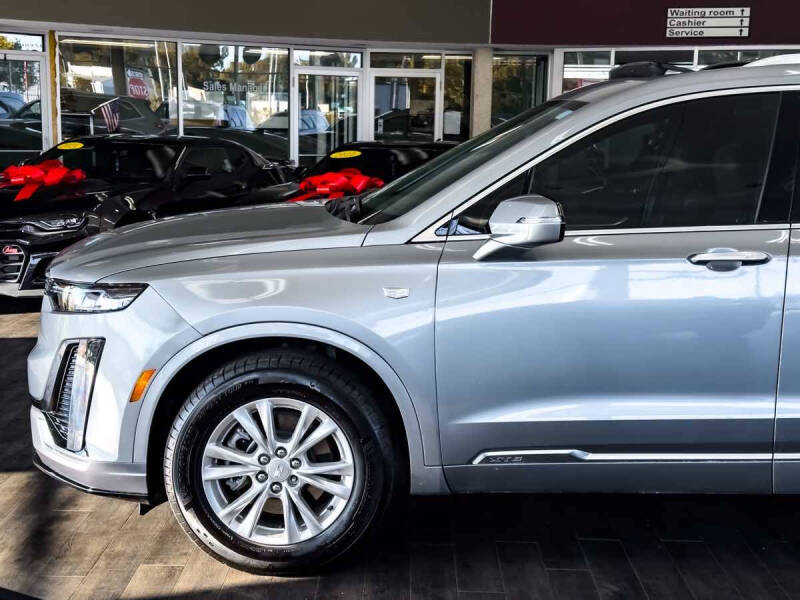 2024 Cadillac XT6 Luxury